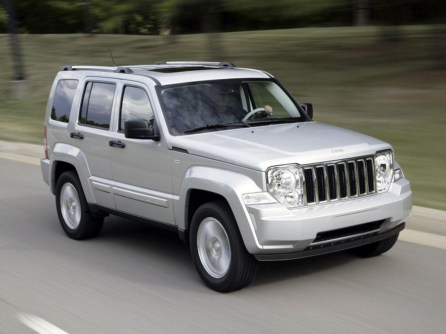  Jeep Cherokee Limited CRD 2007 года  (фото 10 из 30)